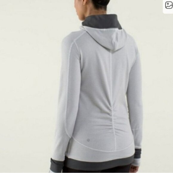 Lululemon Base Runner Hoodie 8 Wee Stripe White Gray W3B90S Running - Picture 2 of 12